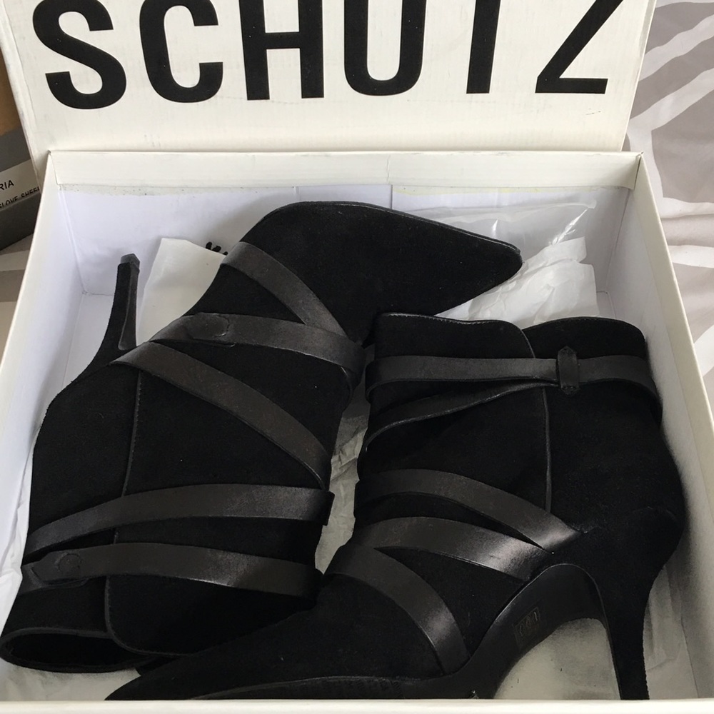 Black ankle booties